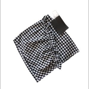 🆕The Impeccable Pig Plaid Mini Skirt Size Large